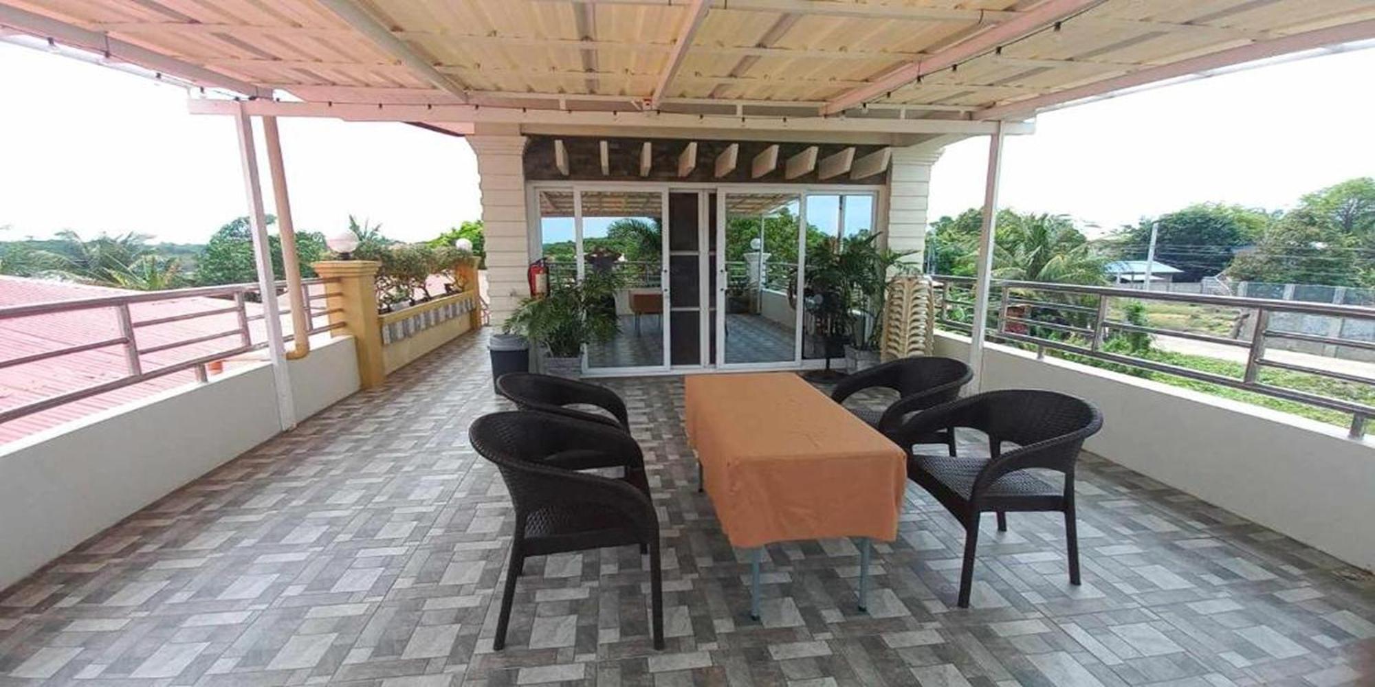 Hotel Fnt Transient House Near Hundred Islands Alaminos Exterior foto