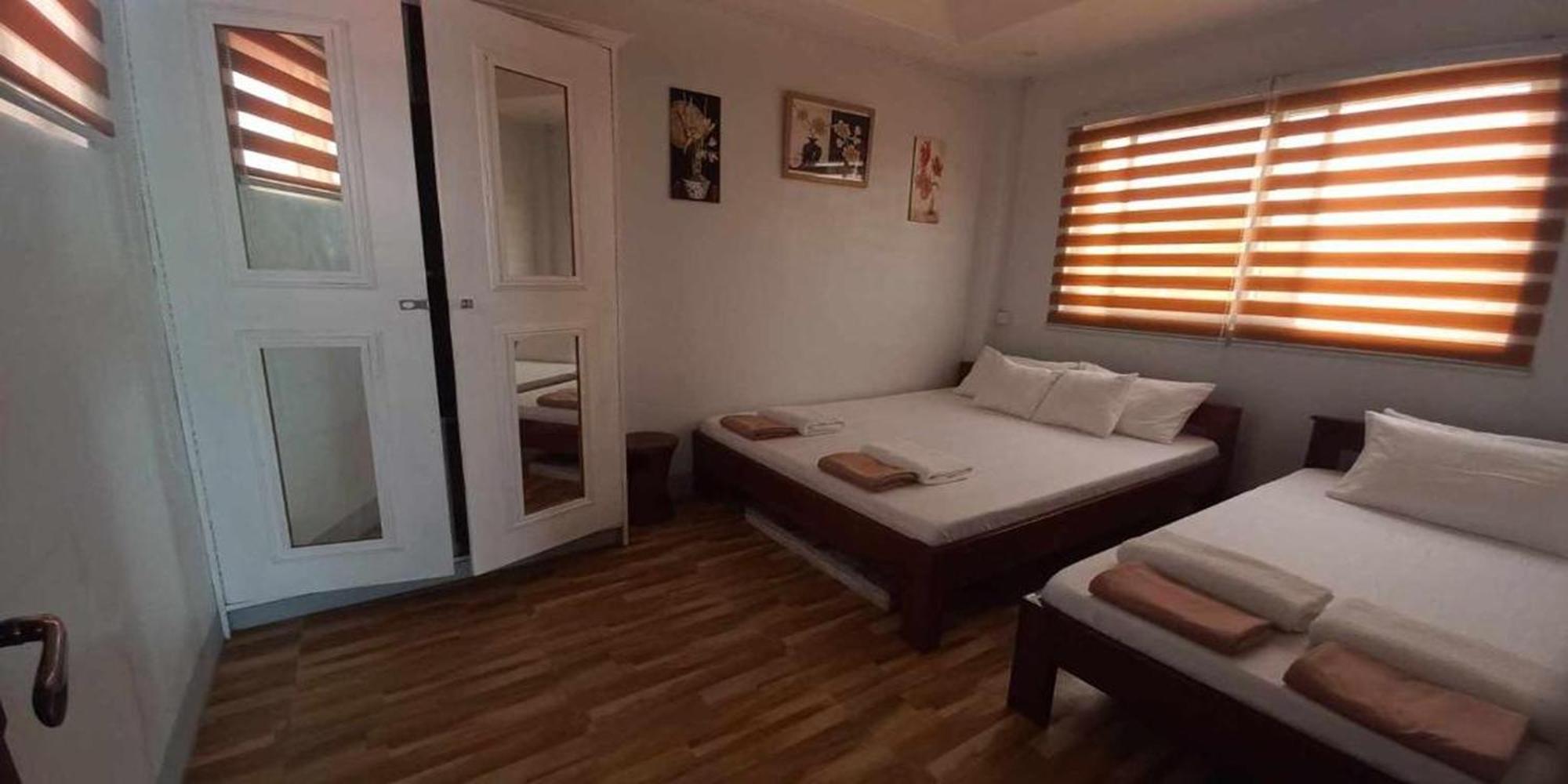 Hotel Fnt Transient House Near Hundred Islands Alaminos Exterior foto